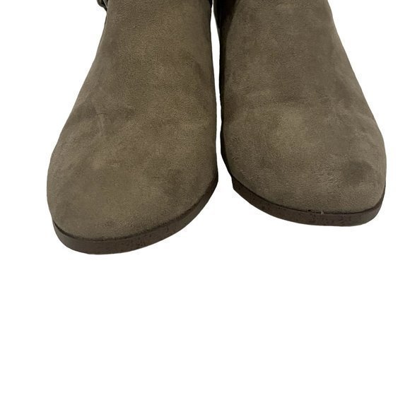 Francesca's Belted Chopout Ankle Booties Portia-Putty Size 7 - Picture 2 of 10